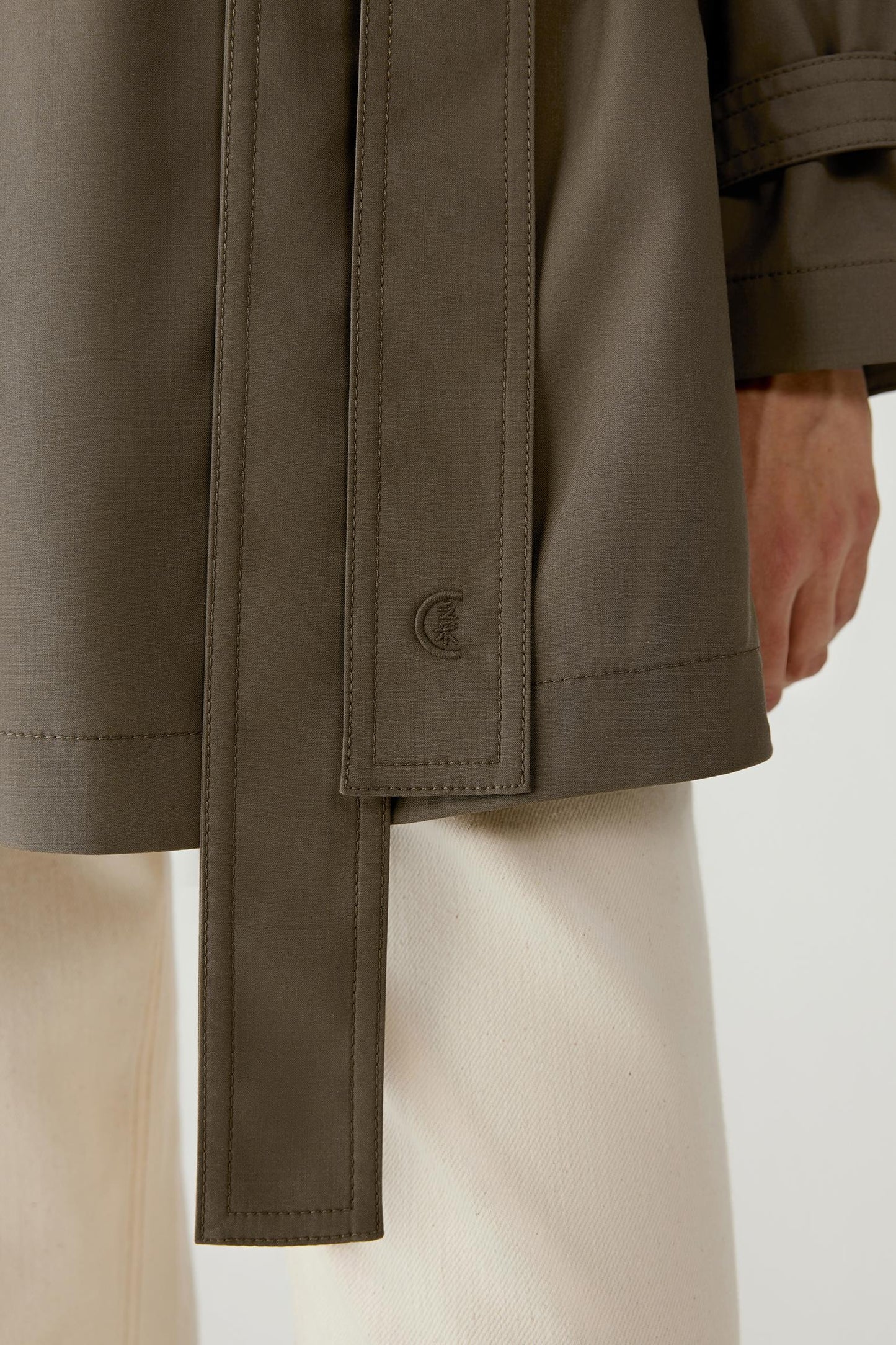 DEW Trench Coat in Wool and Silk