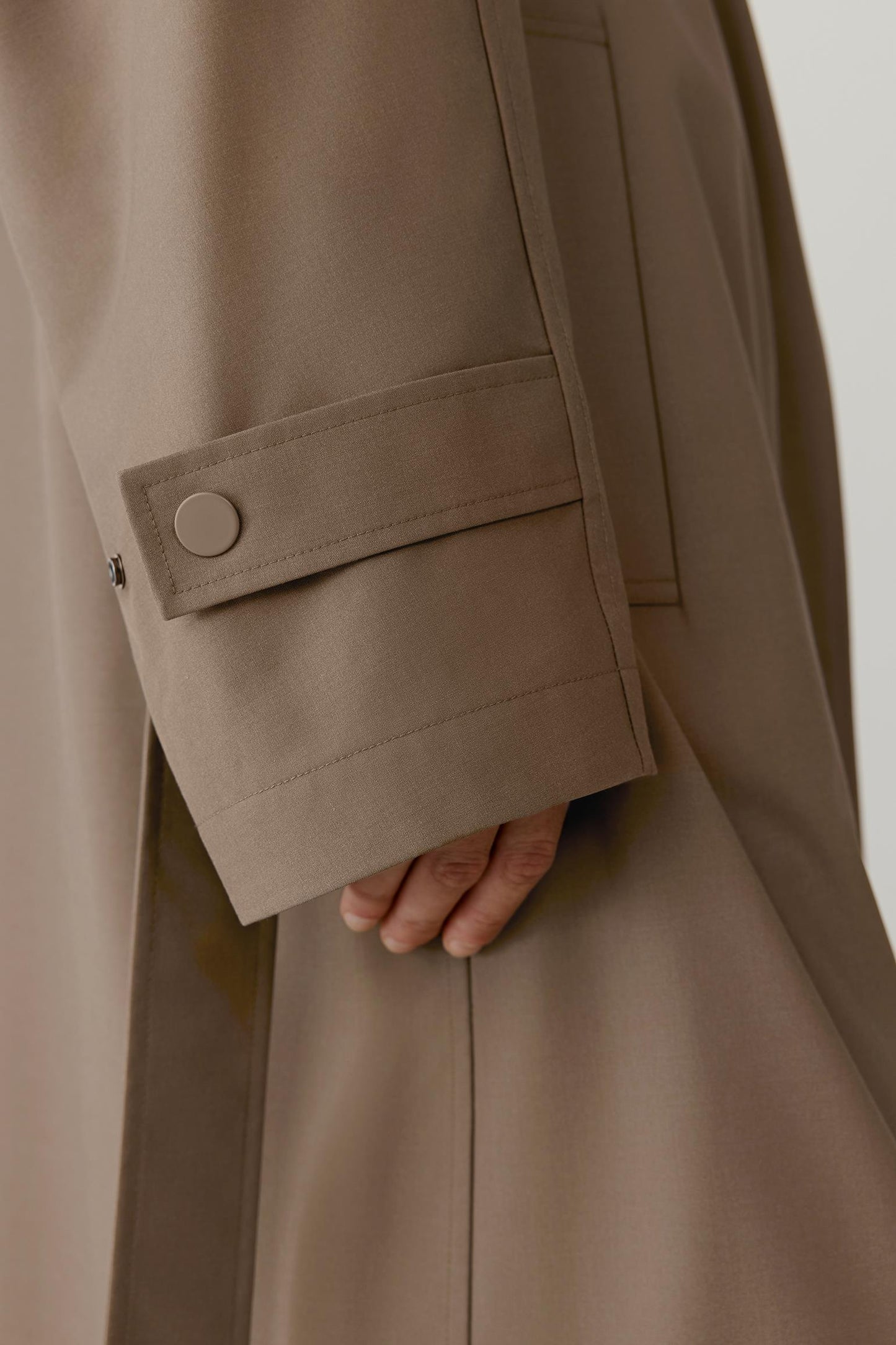 DEW Single-Breasted Trench Coat in Wool and Silk