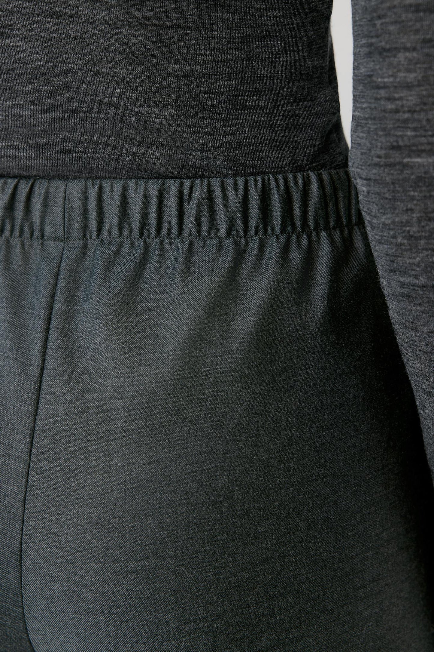 Pantalon en sergé de laine