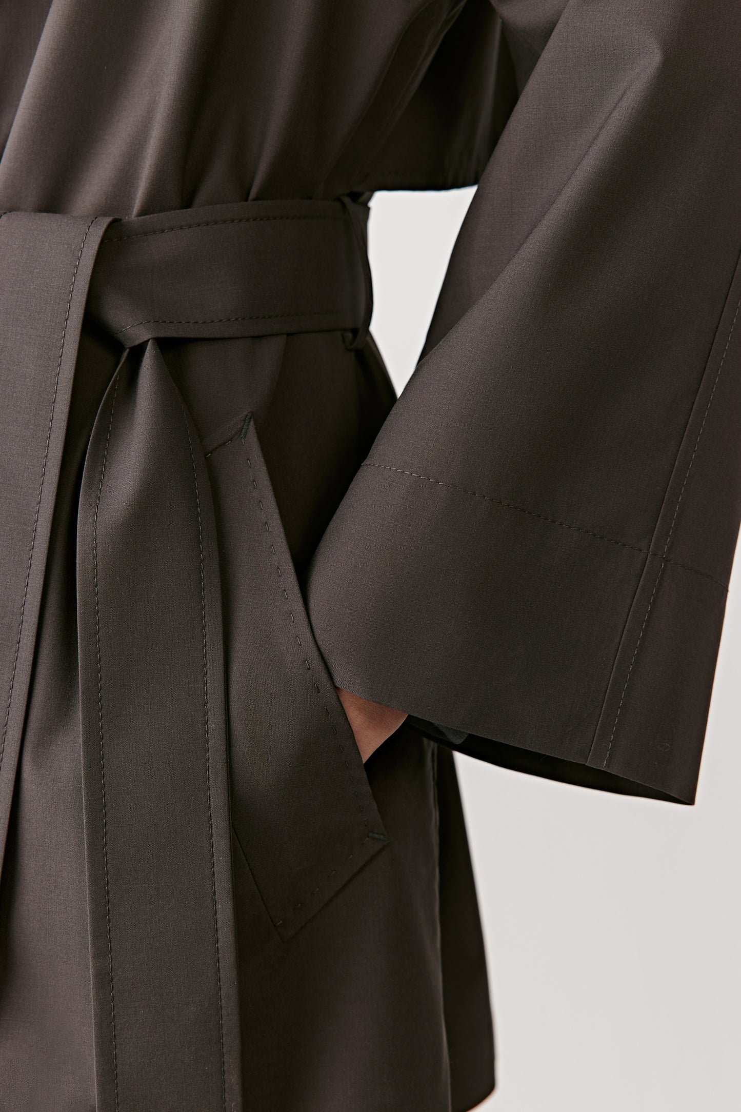 DEW Short Trench Coat in Wool and Silk