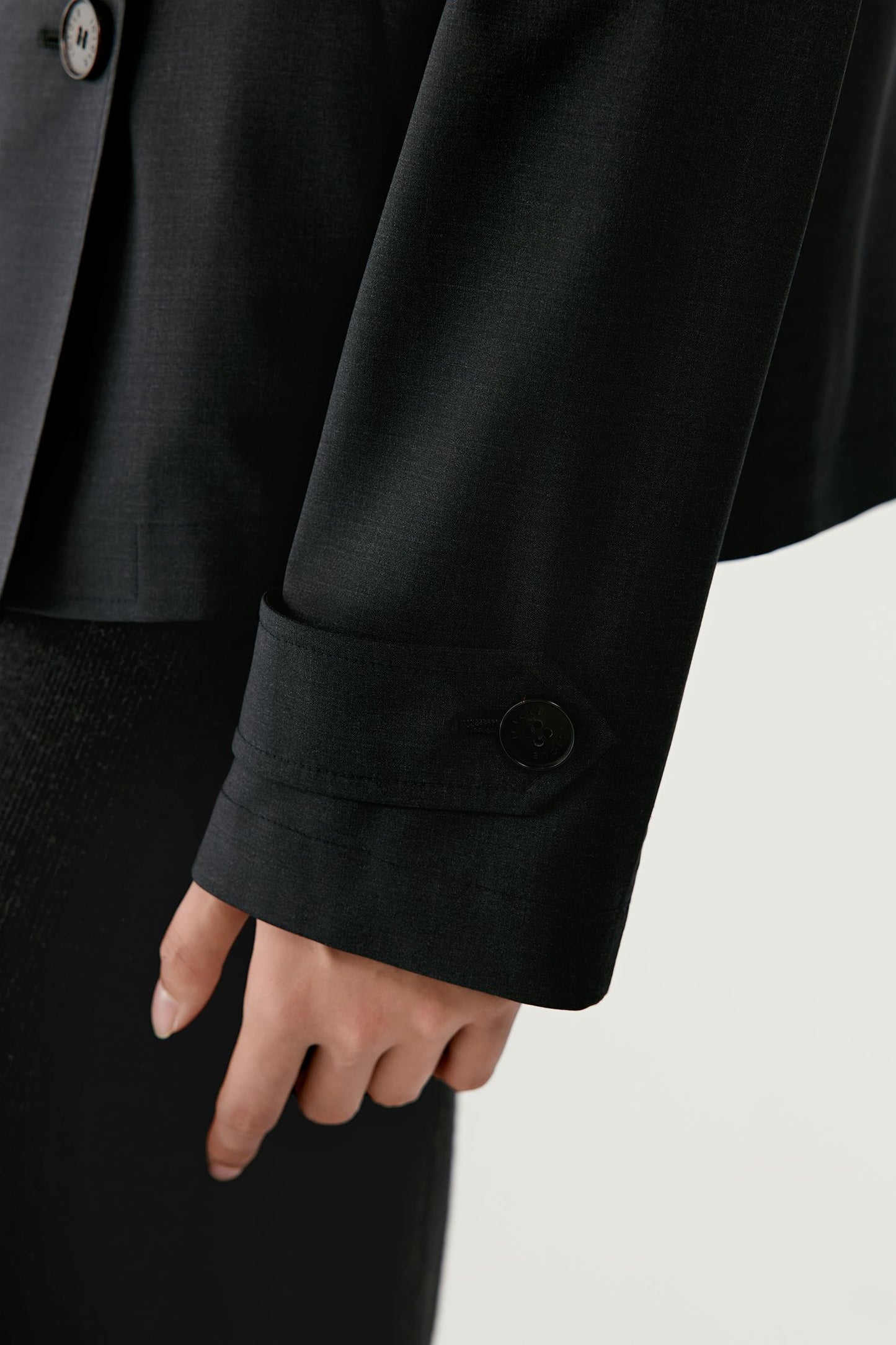 DEW Short Double-Breasted Jacket in Wool and Silk