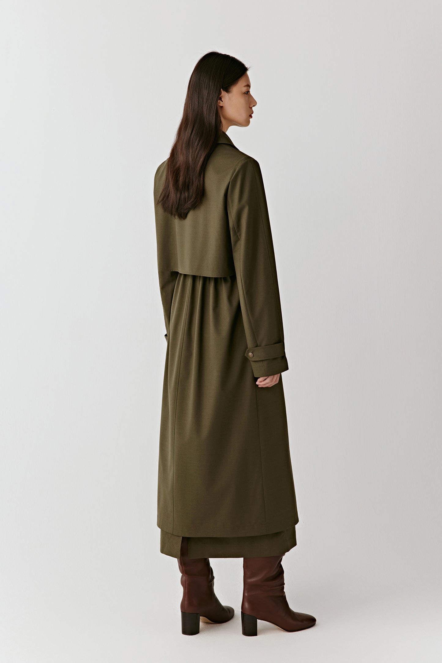 DEW Trench Coat in Wool and Silk