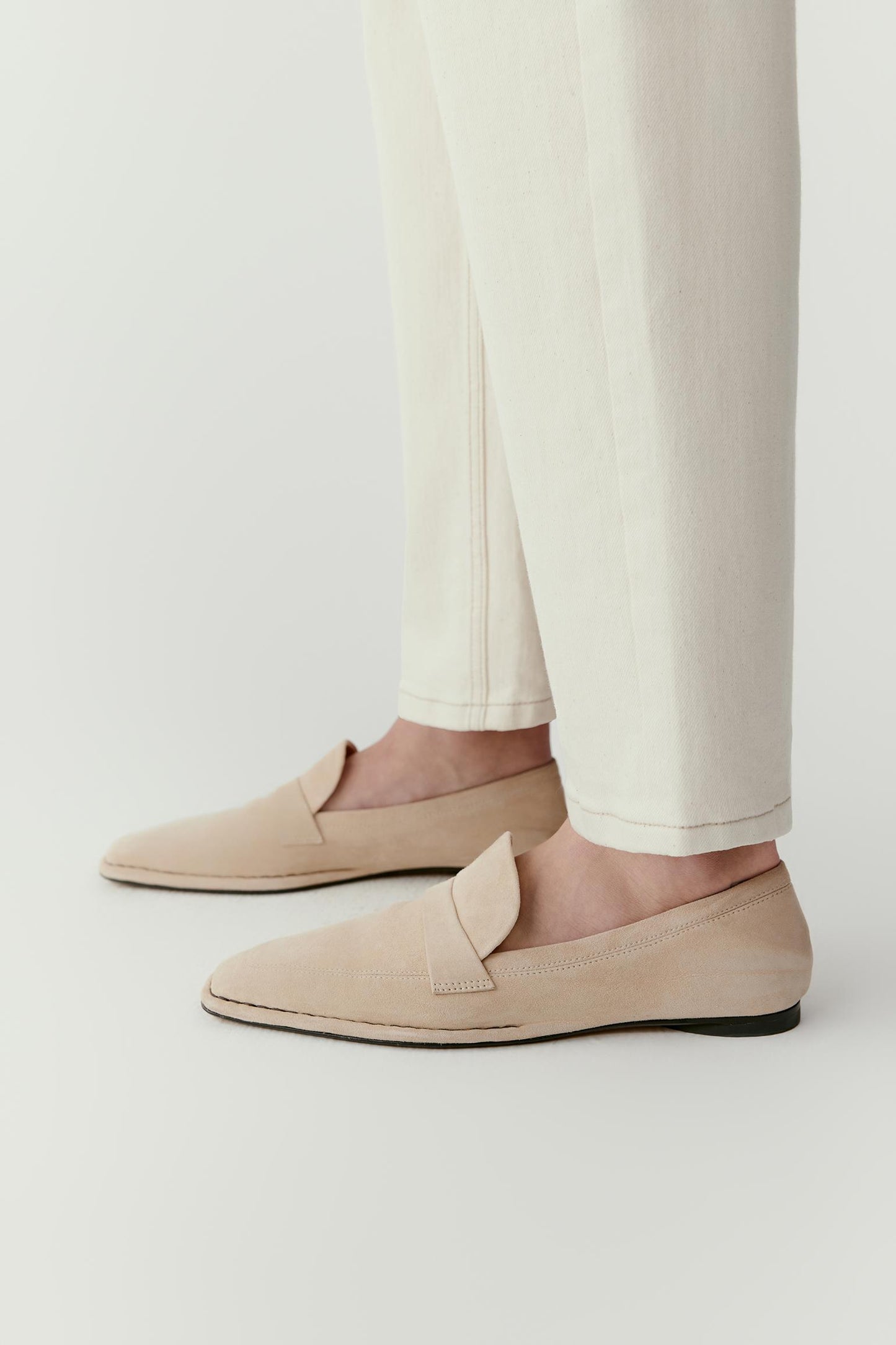 Loafers in Suede