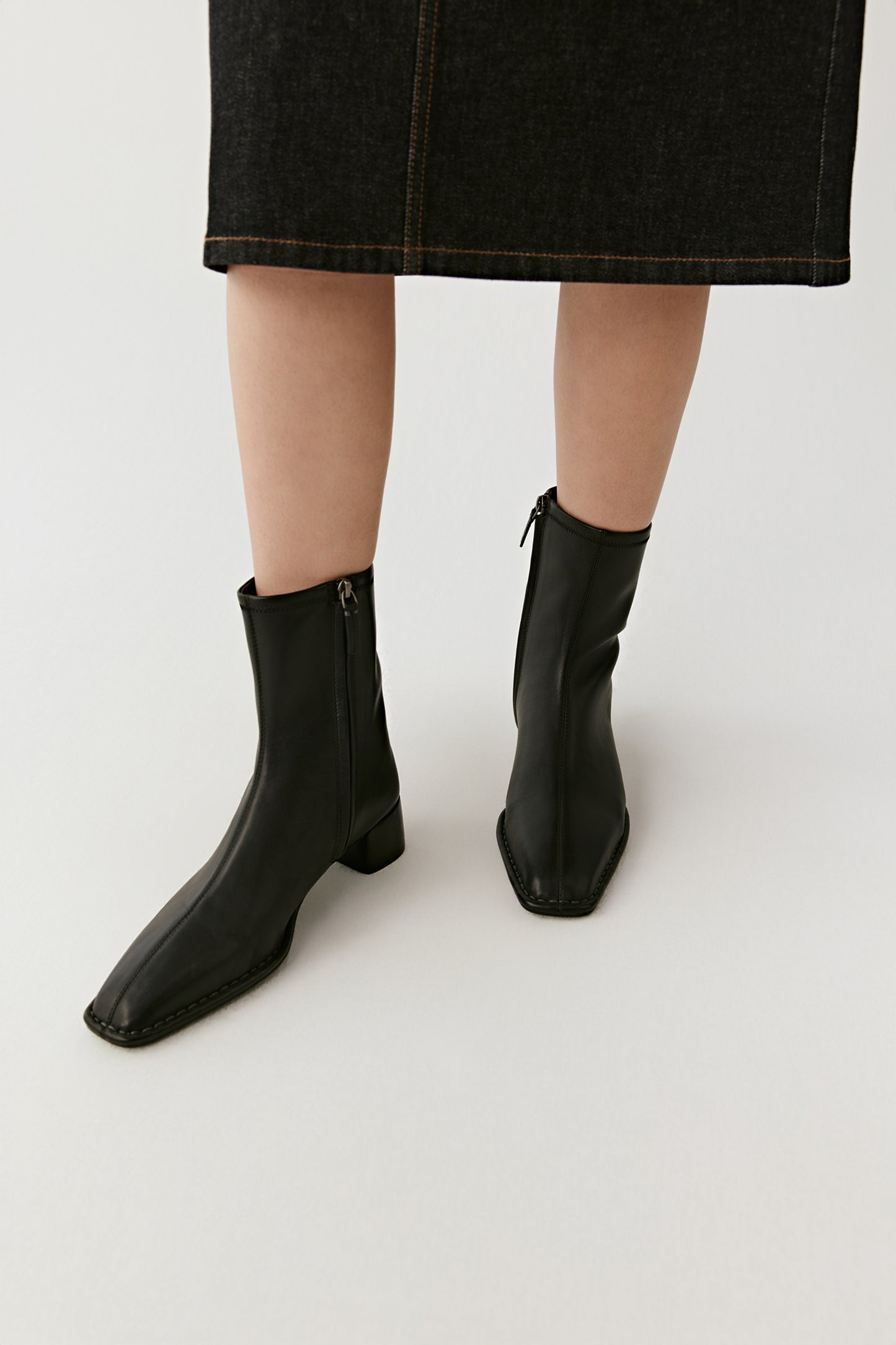 Bottines en cuir de mouton lisse
