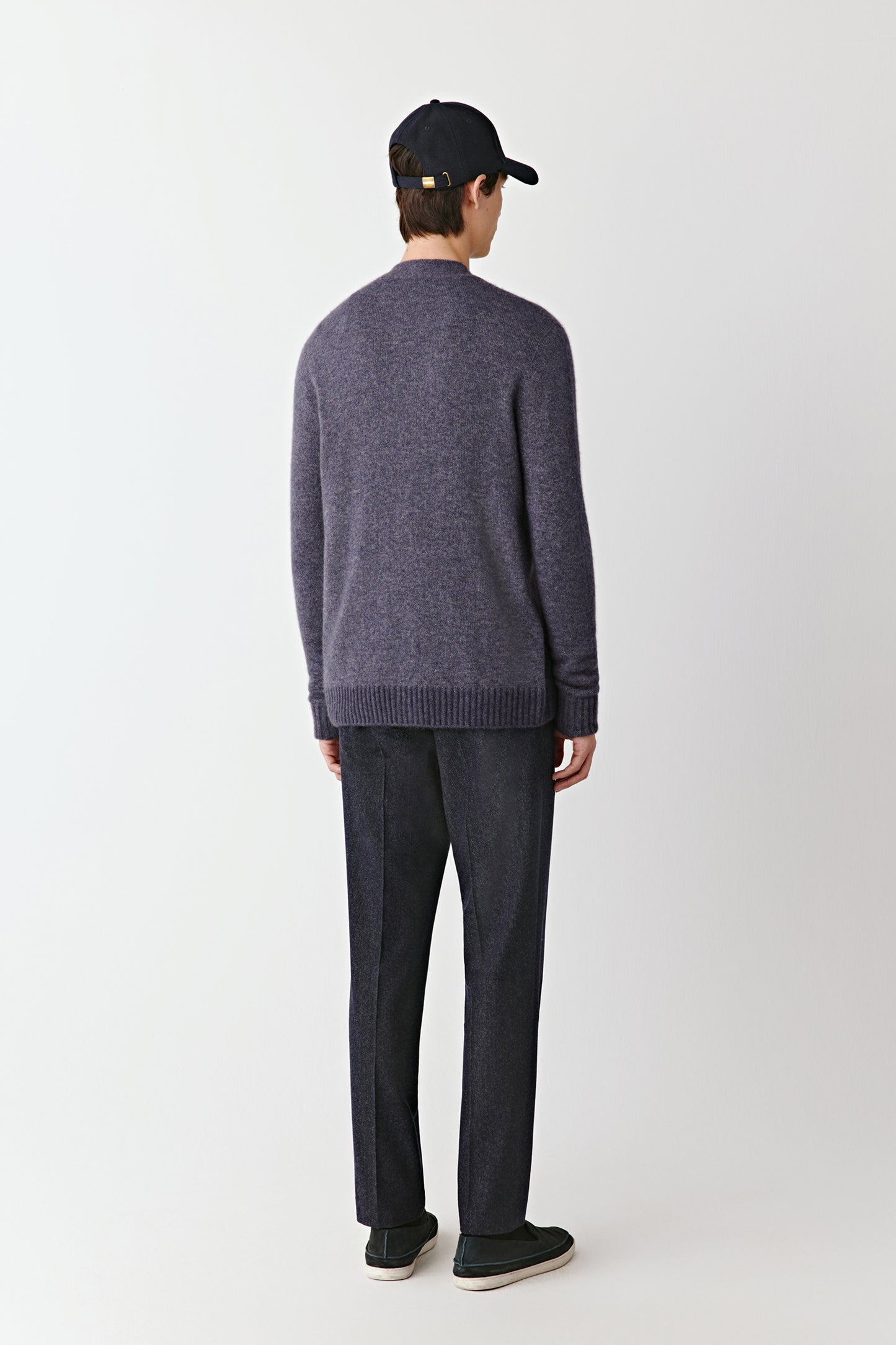 V-neck Cardigan in Cashmere and Silk