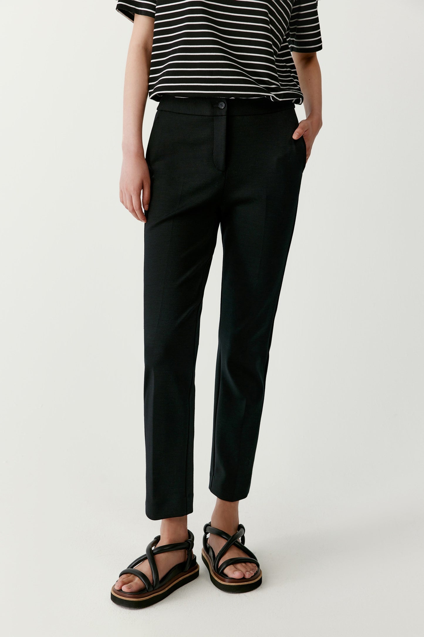 Straight-Leg Trousers in Combed Wool Jersey