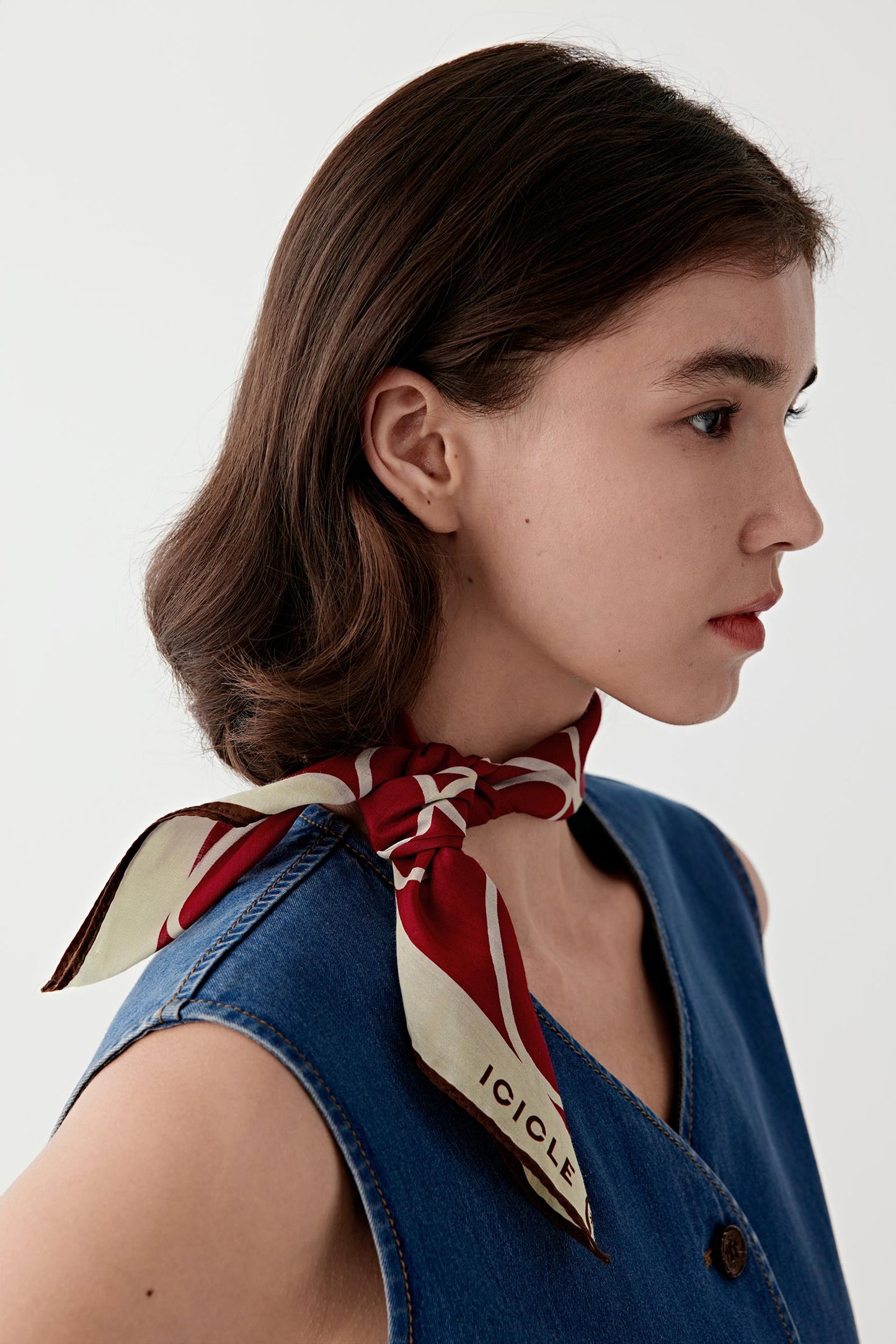 Foulard en twill de coton et soie