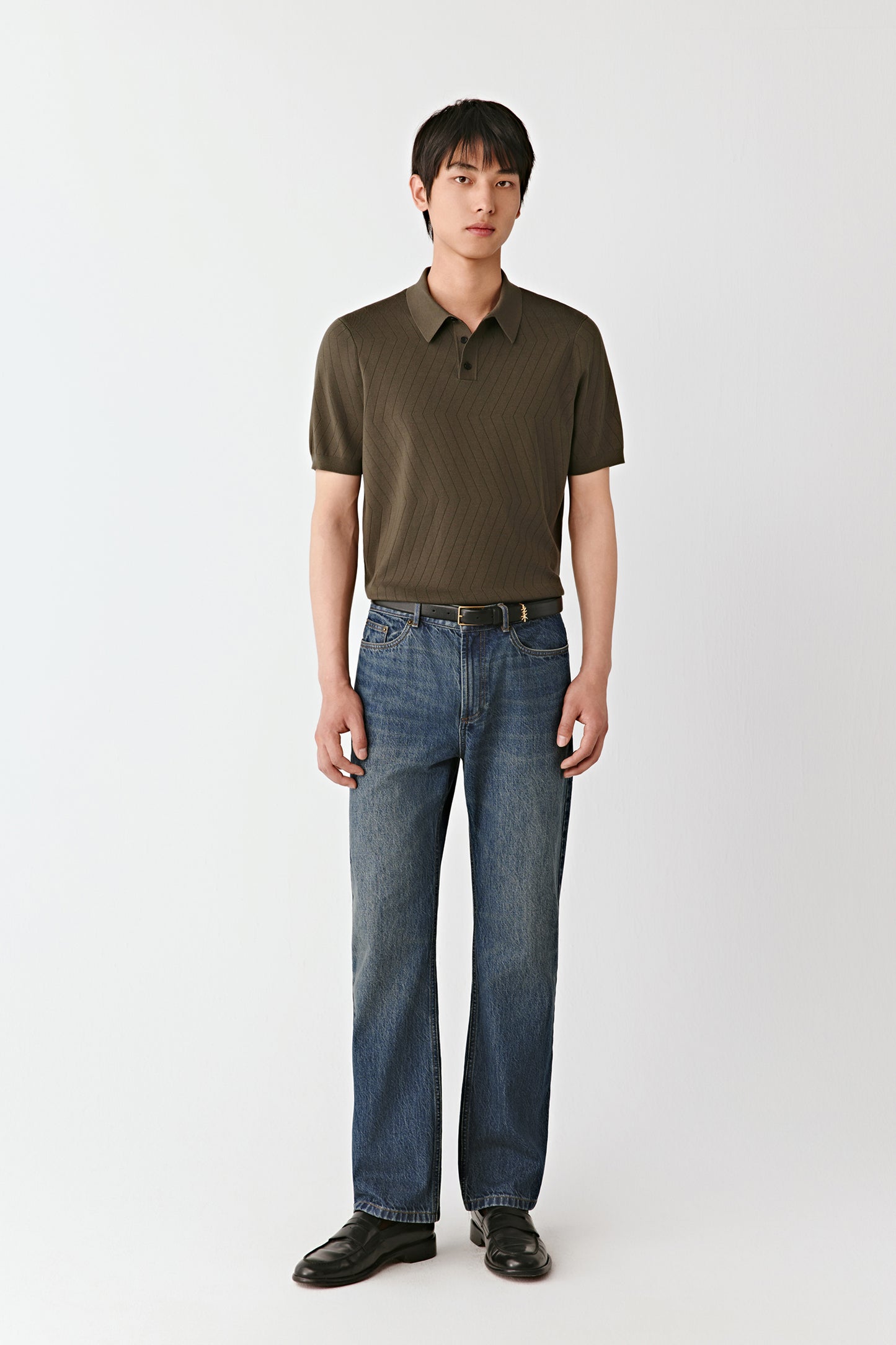 Short-sleeved Polo Shirt in Silk Knit