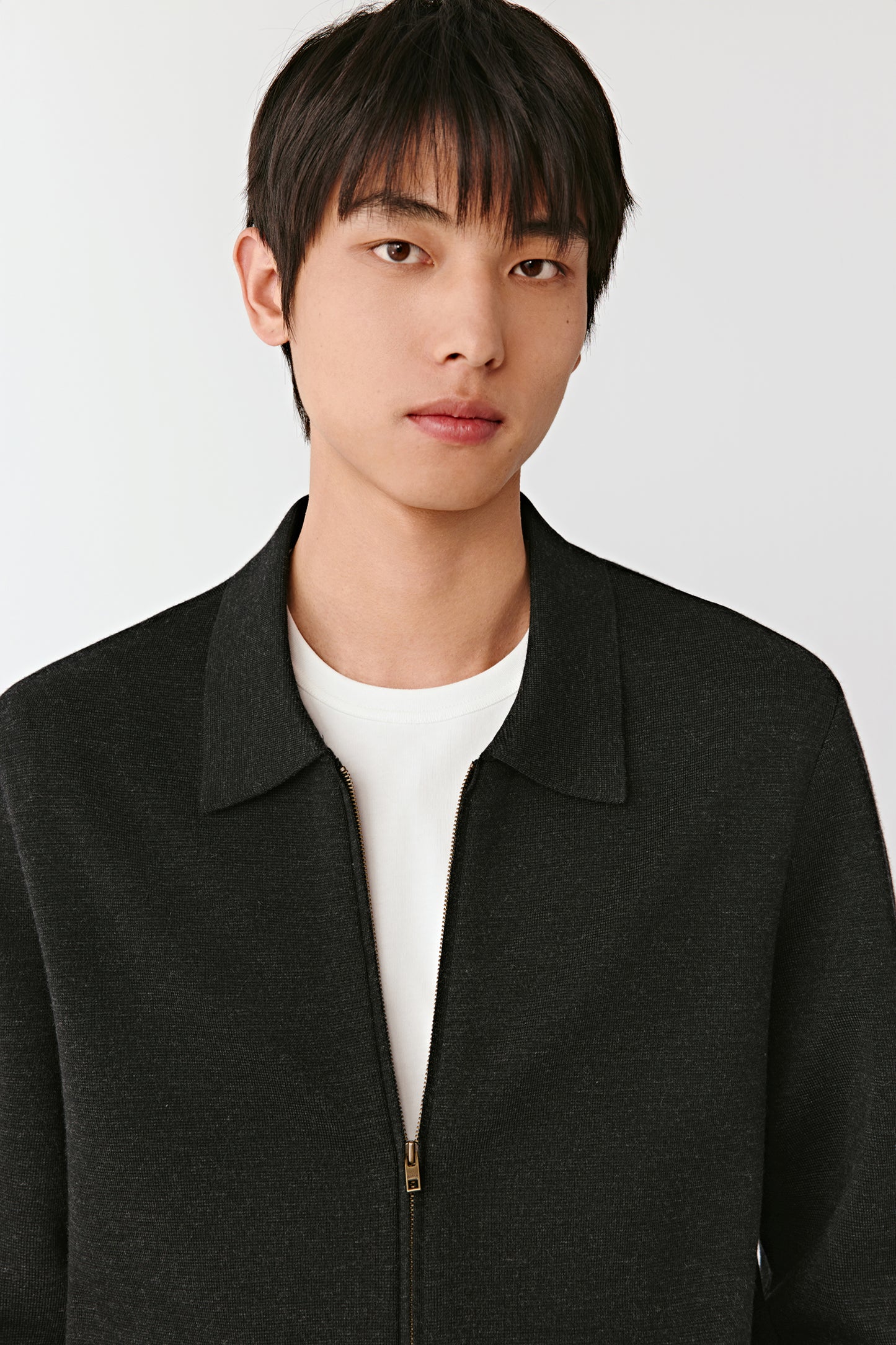 Zip-up Cardigan in Merino Wool
