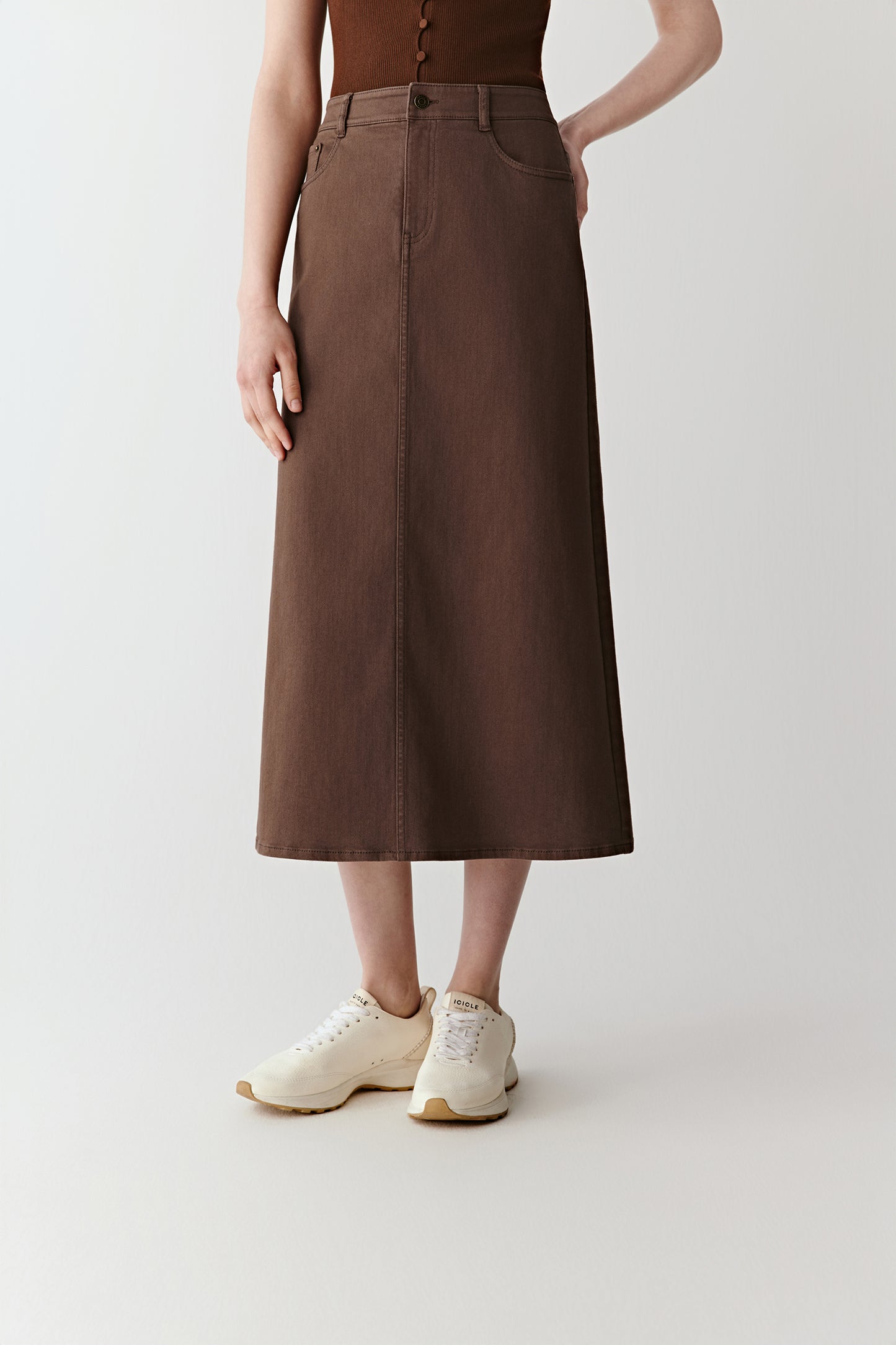 Midi Skirt in Earth Denim