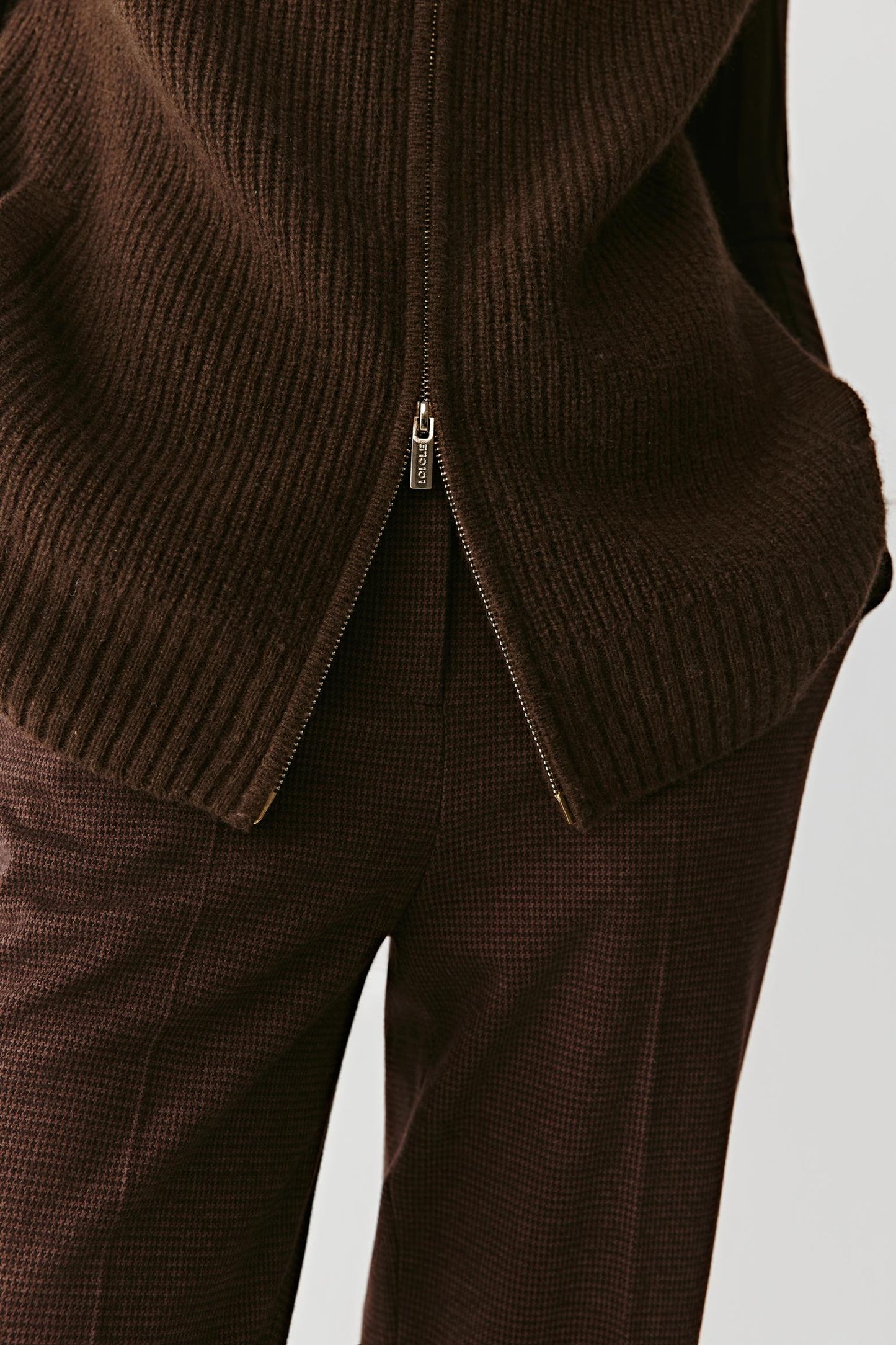 Gilet à capuche en maille de laine