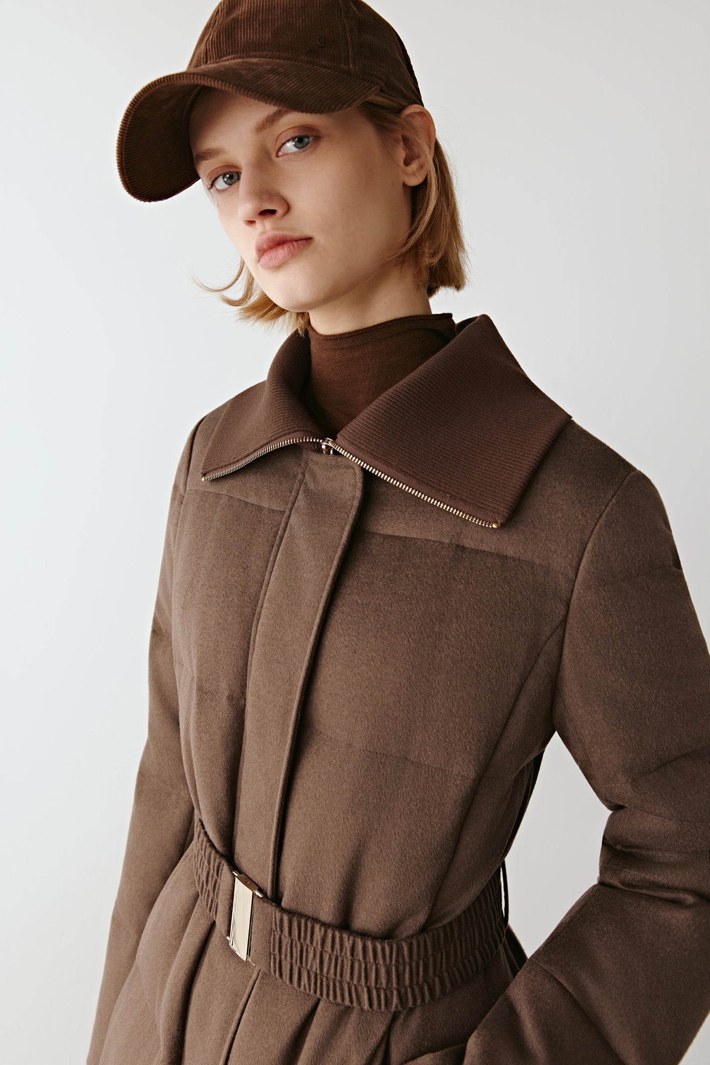 Doudoune longue en tweed de chameau et soie