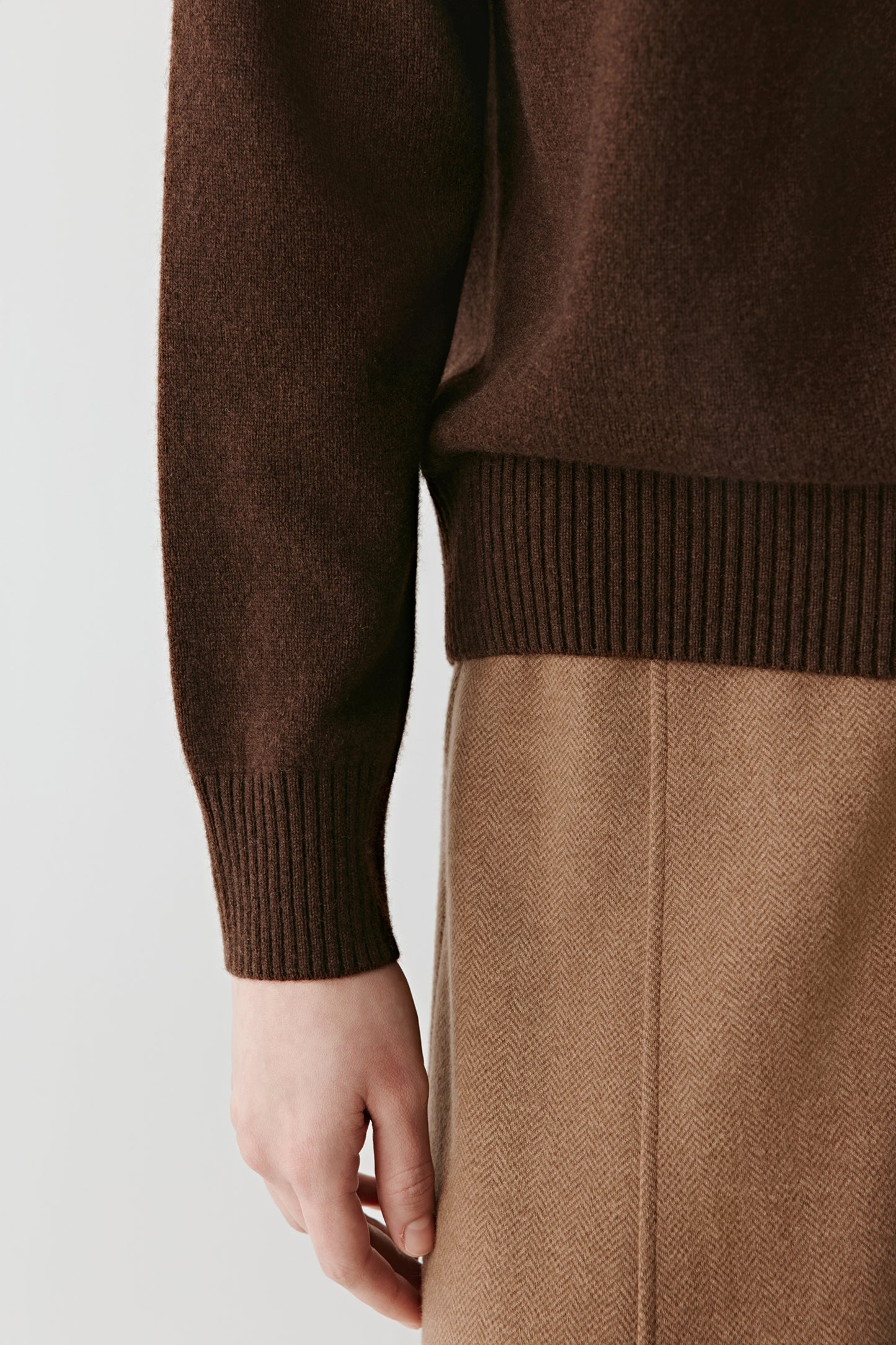 Pull à col zippé en laine de yak sans teinture