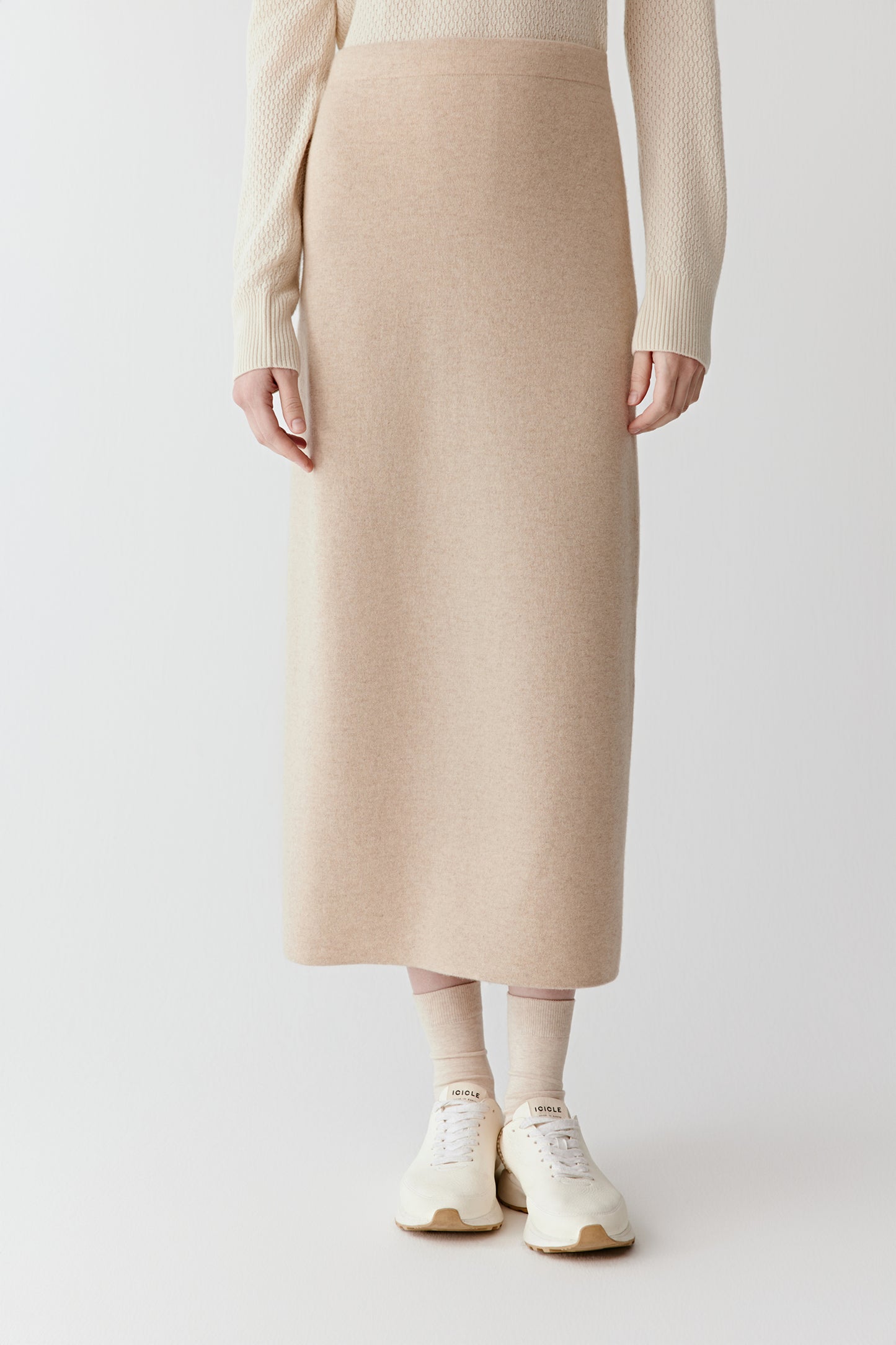 Jupe midi en cachemire sans teinture