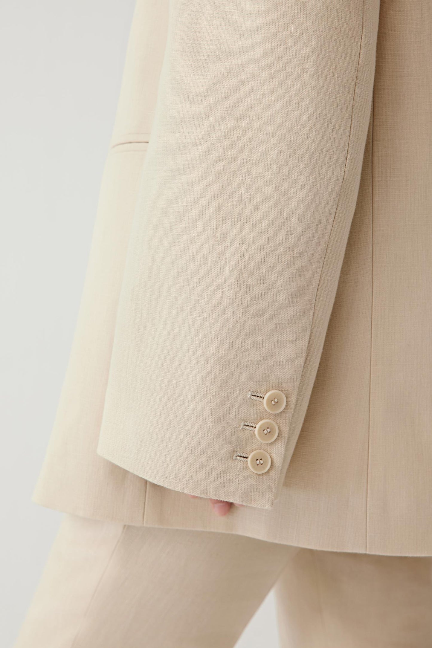 Close-up of the sleeve detail.