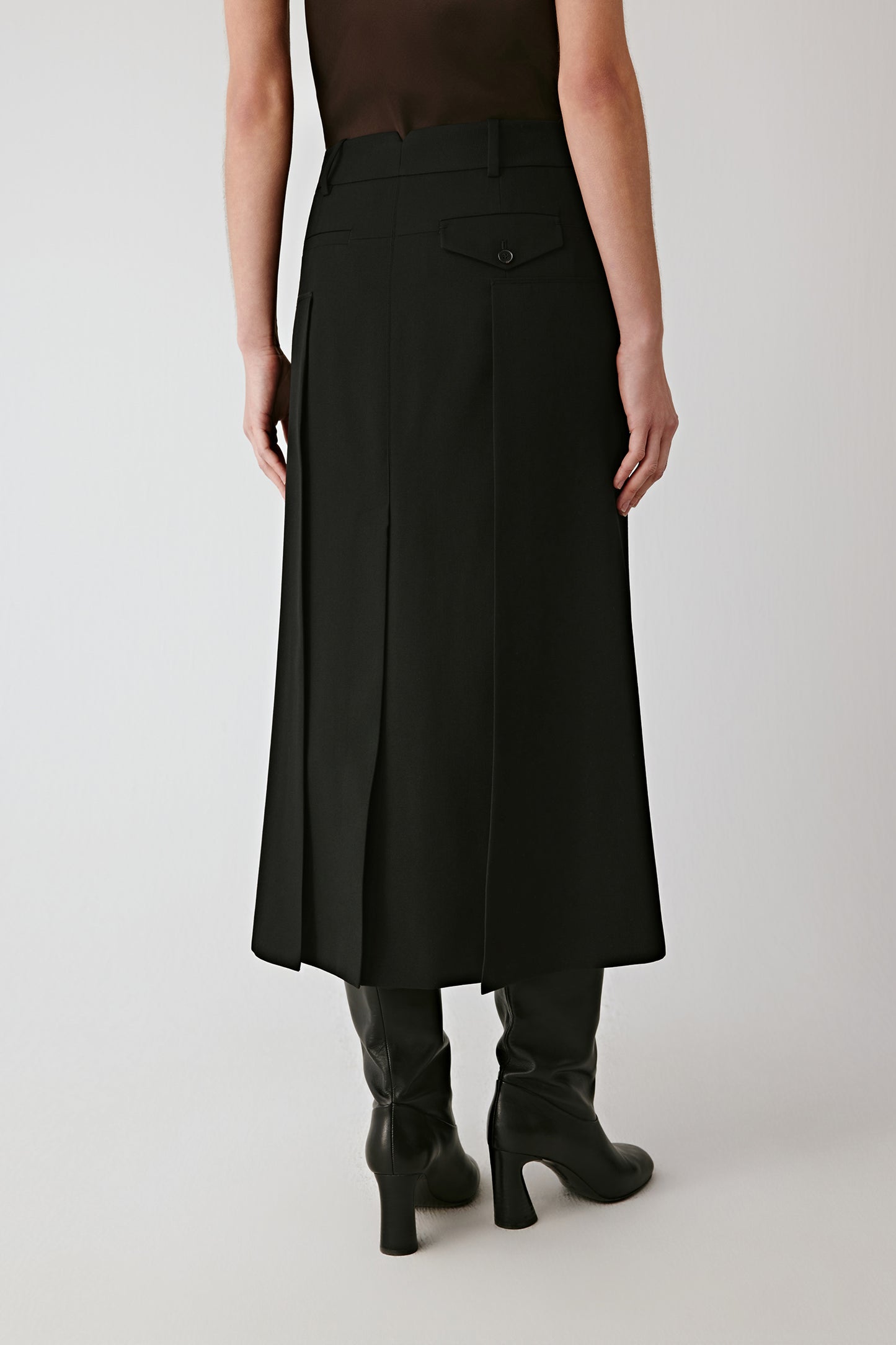 Midi Skirt in Combed Wool Gabardine