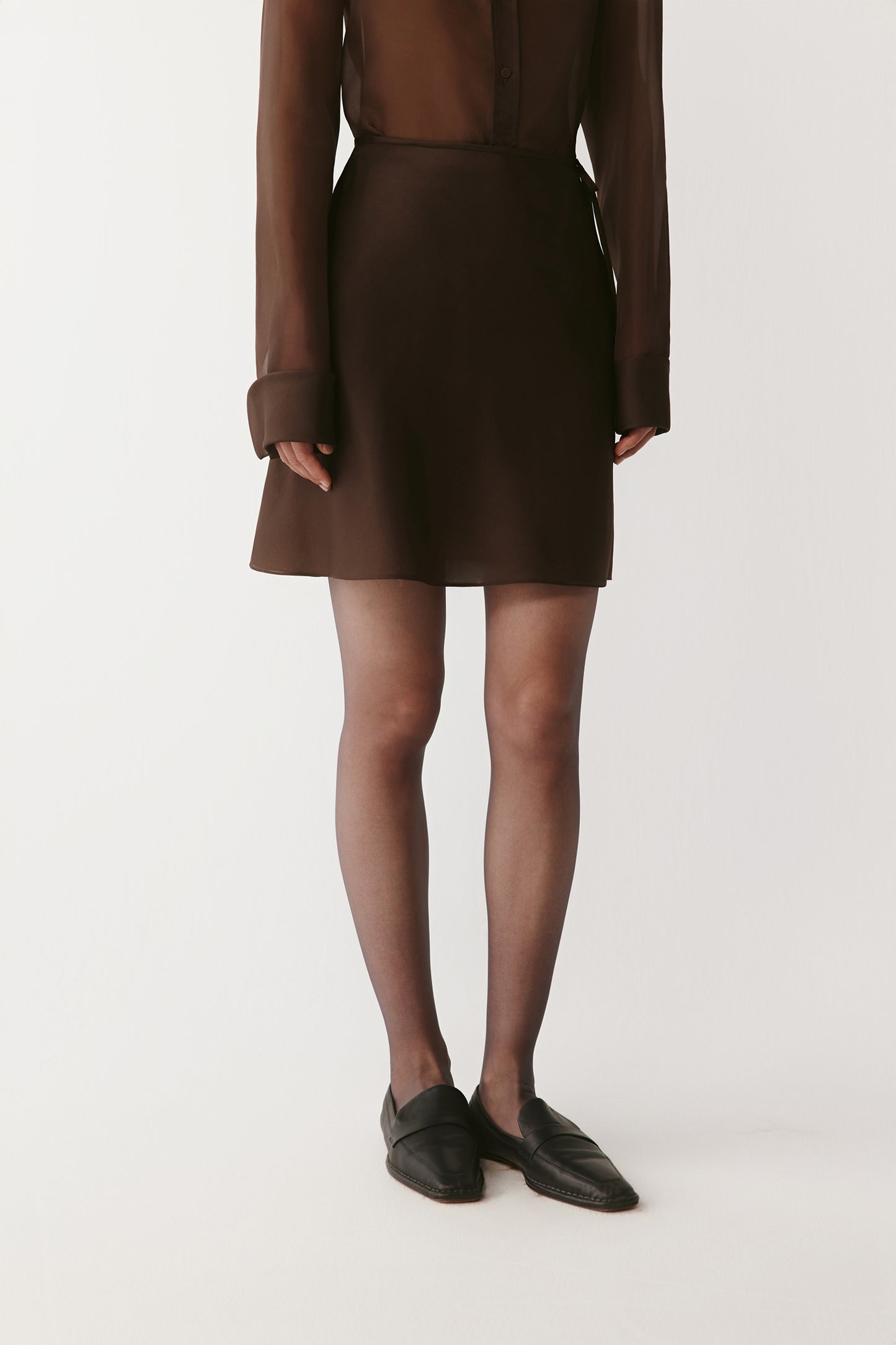 Short Skirt in Silk Organza and Wool