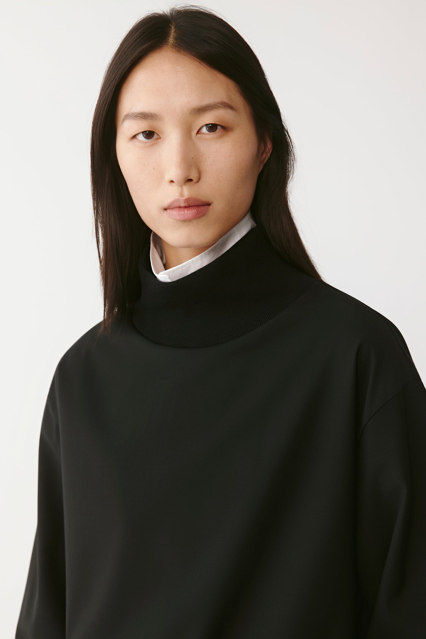 Long-Sleeved Sweater in Worsted Wool