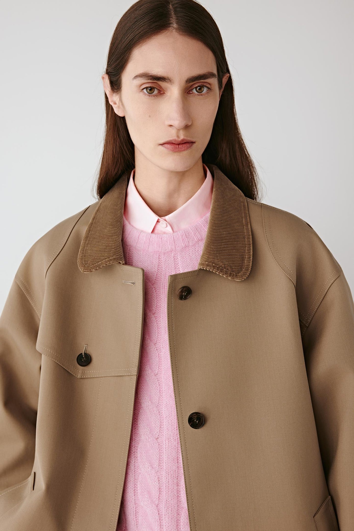 Parka en laine peignée et soie à col contrastant