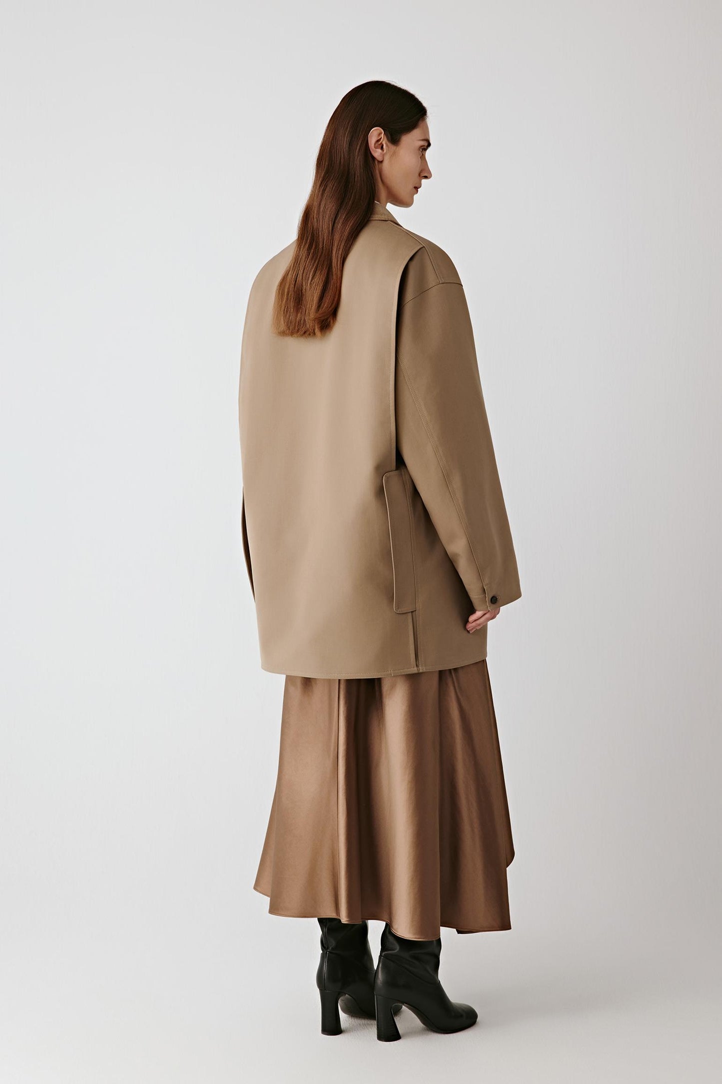 Parka en laine peignée et soie à col contrastant