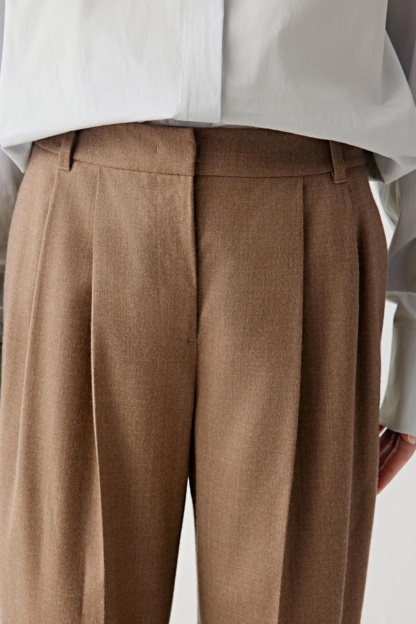 Close-up of the waistband and fastening.