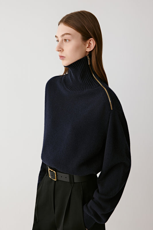 Jumper in Cashmere with Zip Neck