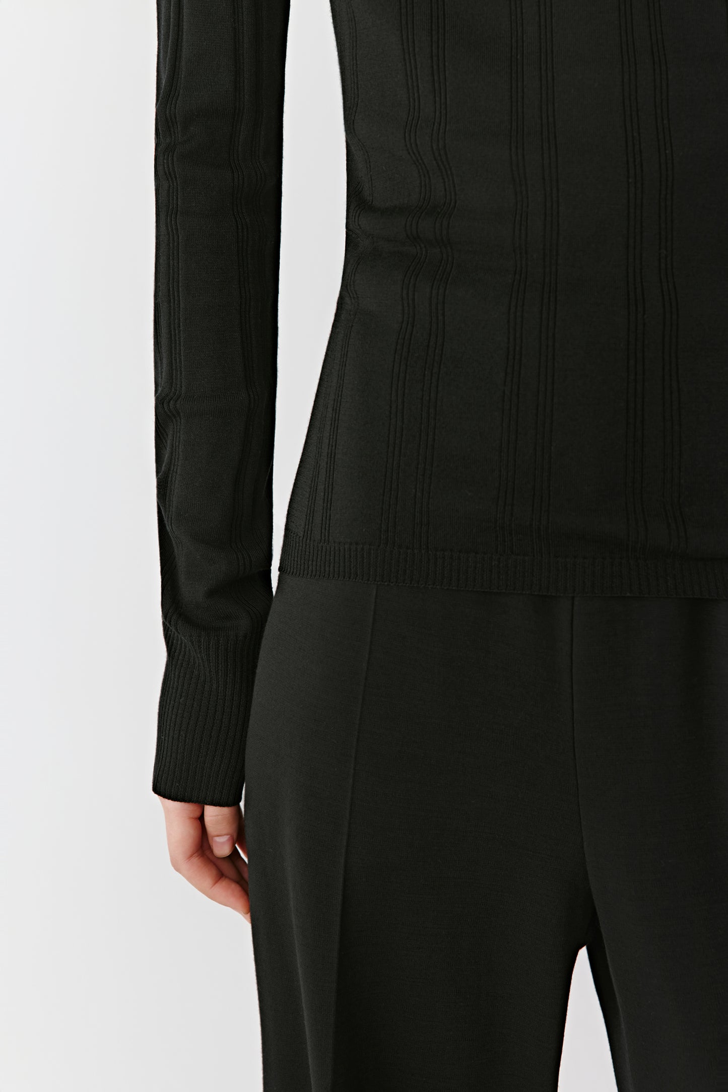 Mock-Neck Pullover in Wool and Silk