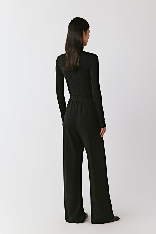 Pantalon droit en jersey de laine peignée brossée