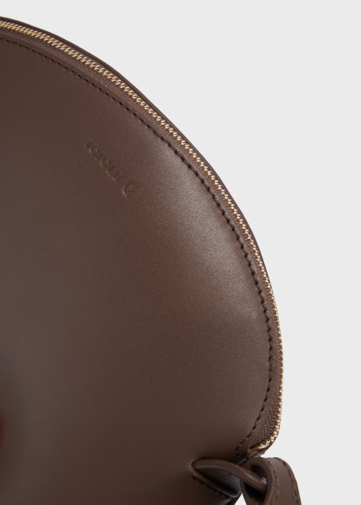 Sling leather shoulder bag