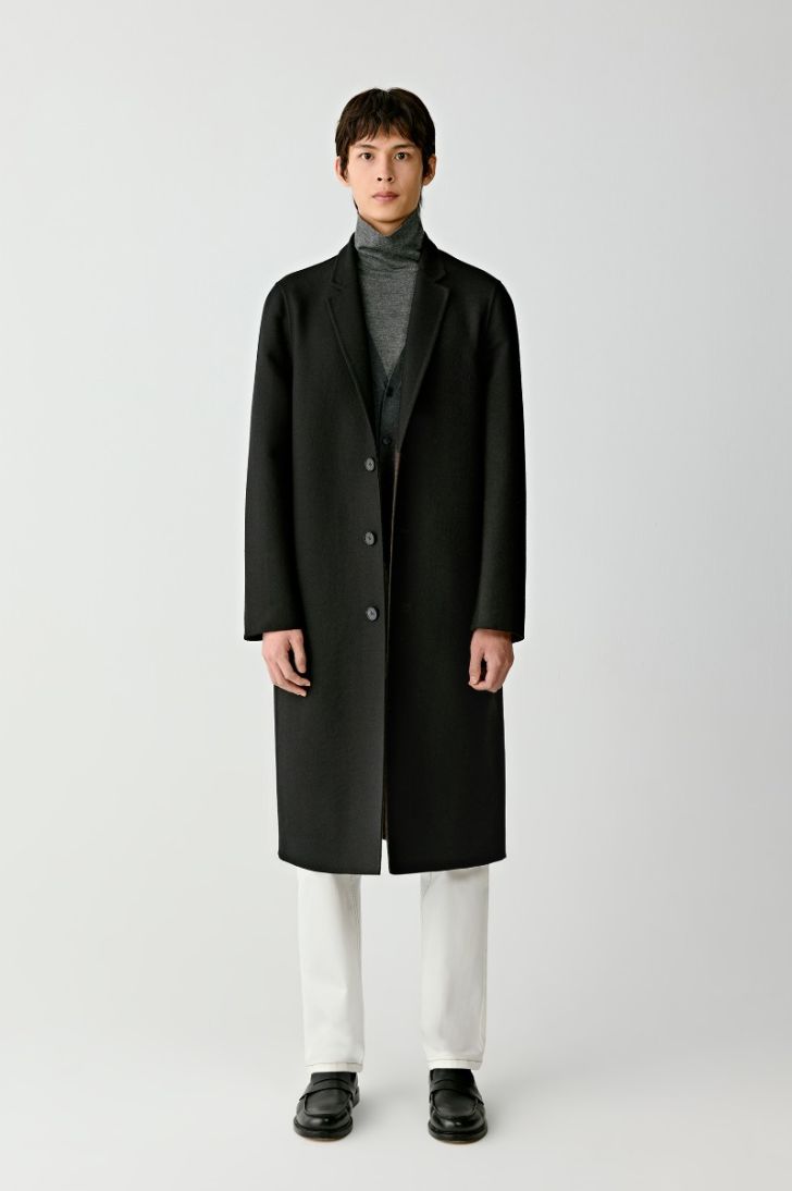 Straight wool and cashmere coat