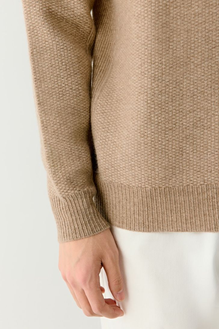 Zip-up cashmere jumper