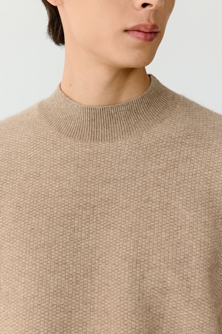 High neck cashmere jumper