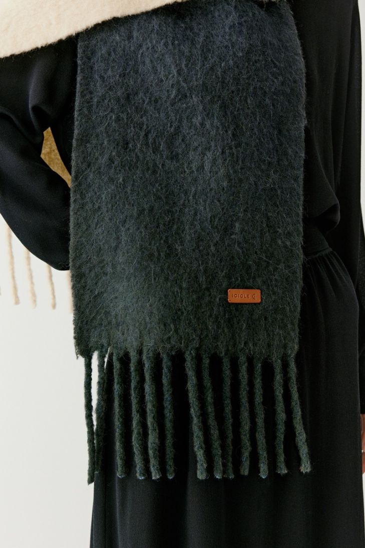 Écharpe en laine à franges