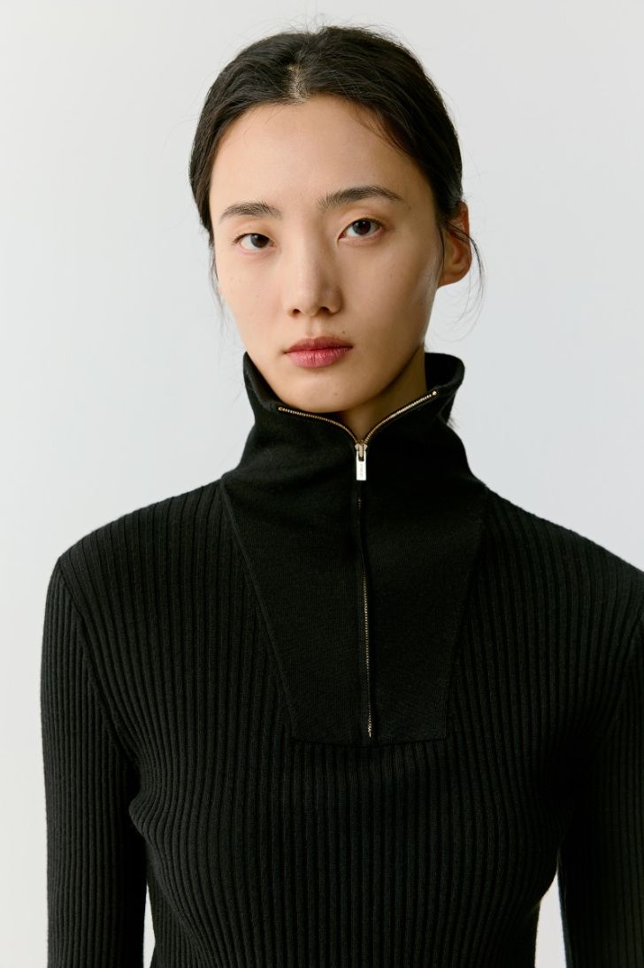 Zip-neck superfine wool jumper