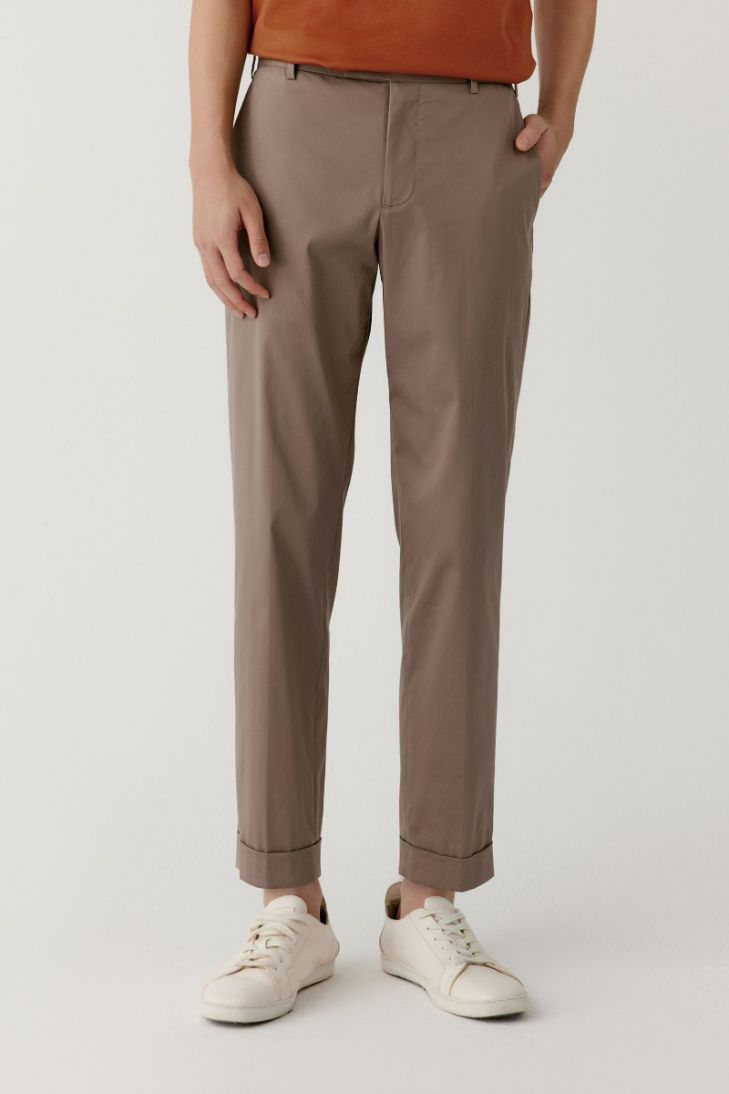 Cropped cotton trousers