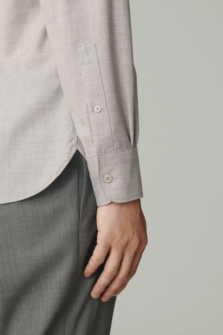 Long-sleeved merino wool shirt