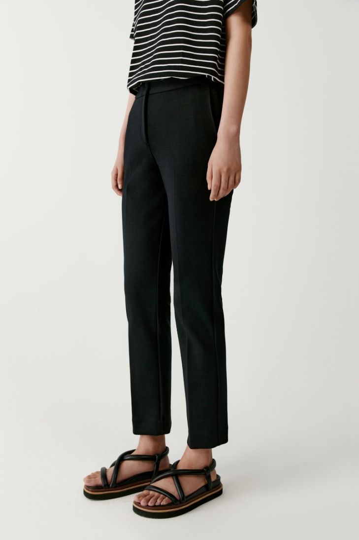 Straight leg cropped worsted wool trousers
