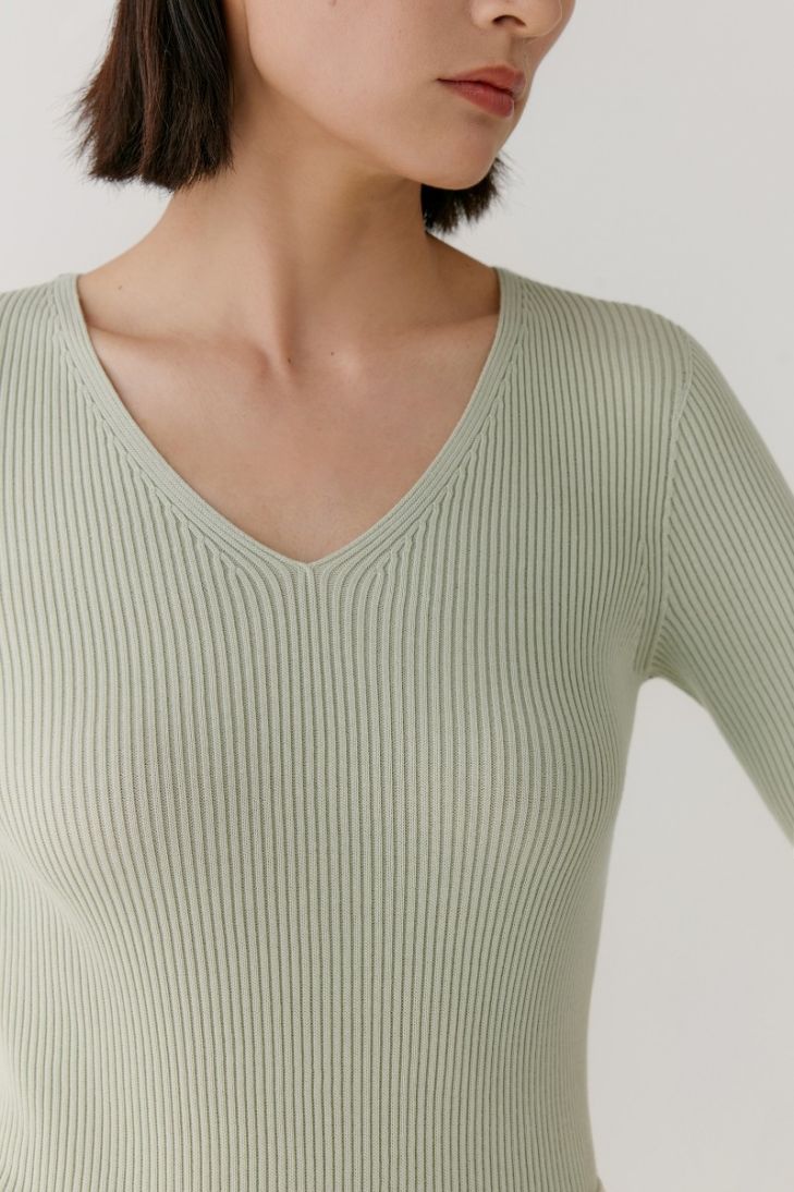 Short-sleeved knitted ribbed top