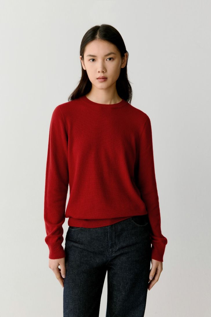 Crew neck cashmere jumper