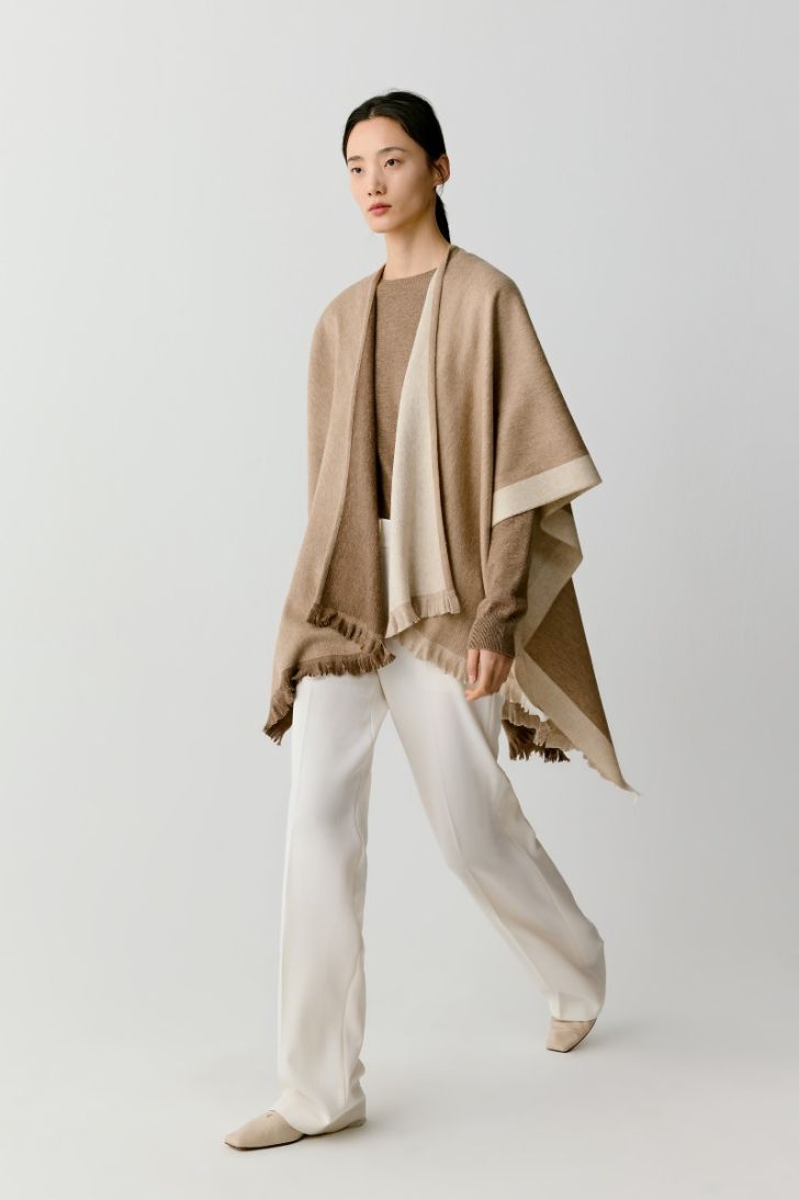 Fringe cashmere poncho