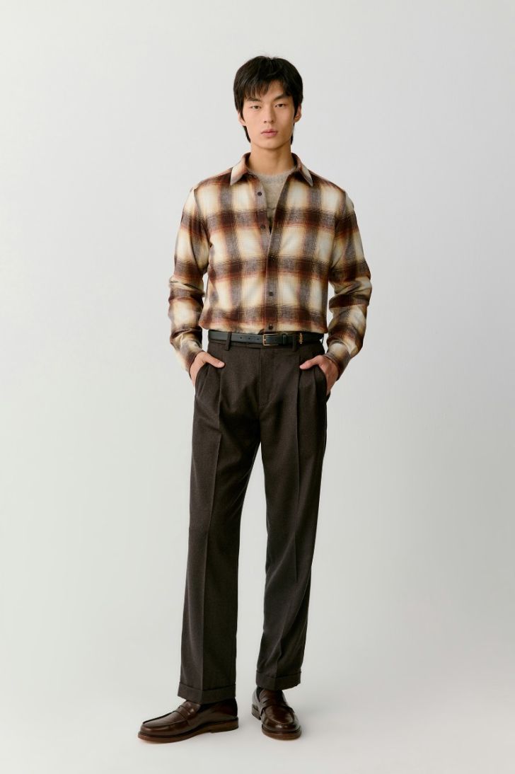 Double-pleated wool trousers