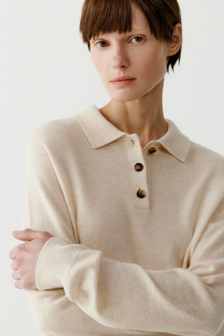Cashmere jumper with polo collar