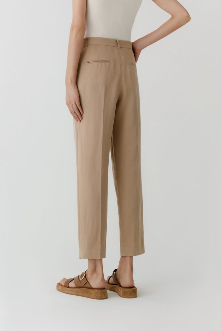 Linen and cotton-blend tapered trousers