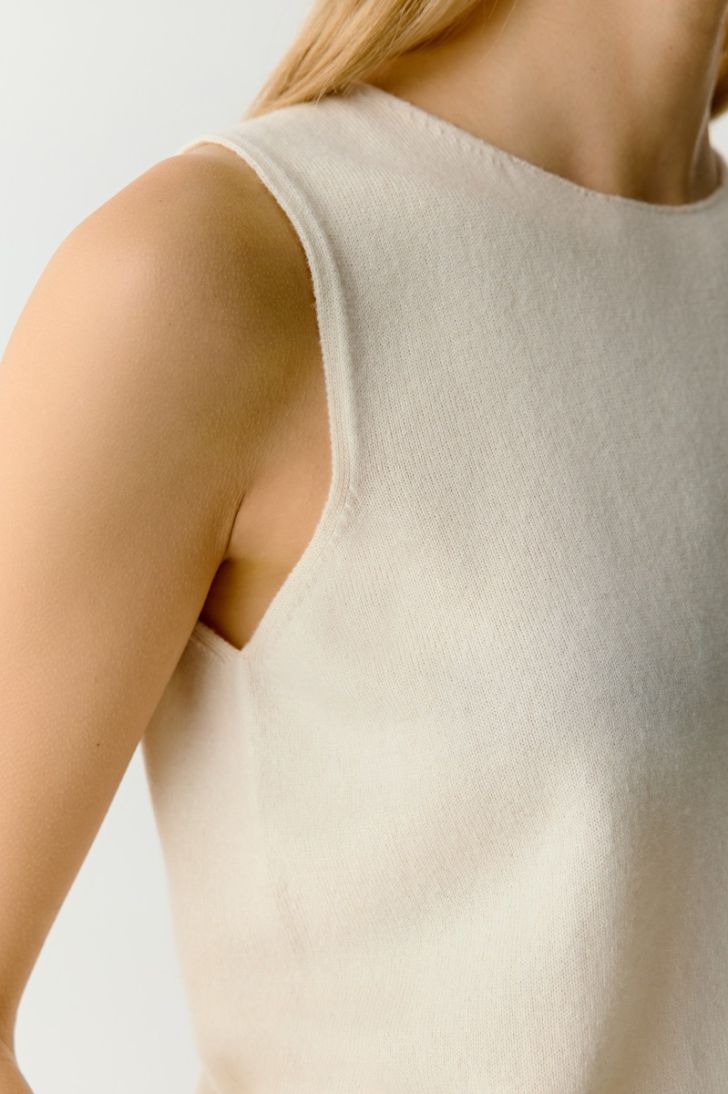 Cashmere tank top