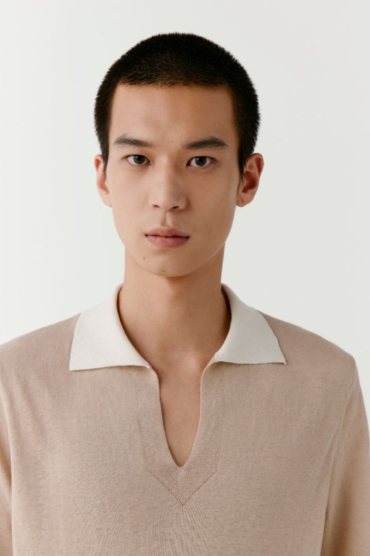 Short-sleeved linen and silk jumper with polo collar