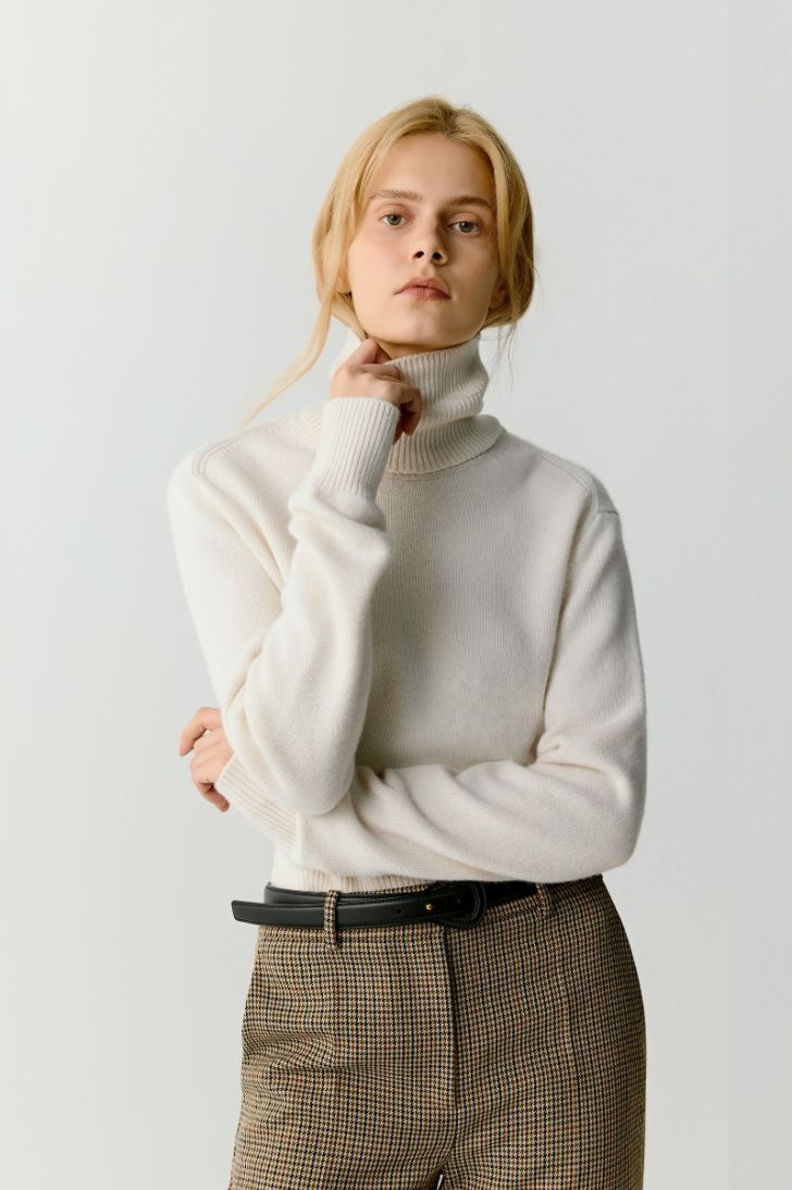 Cashmere jumper with separate turtleneck