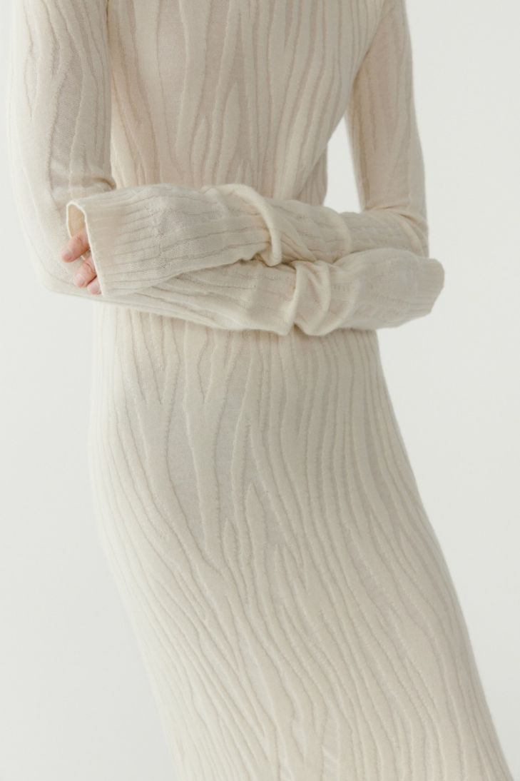 Robe longue en cachemire texturé