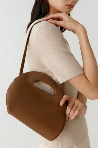 Bucket Seed leather handbag