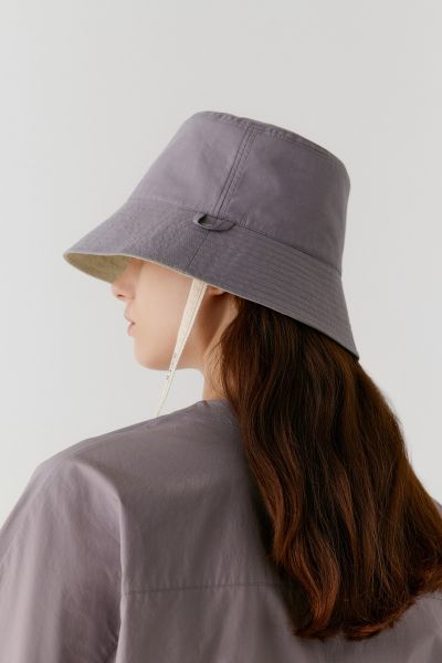 Double-faced canvas bucket hat