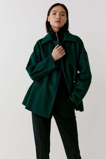 Adjustable cashmere coat